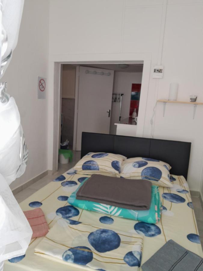 Kazhotel - Au Centre Ville De Saint-Denis Luaran gambar
