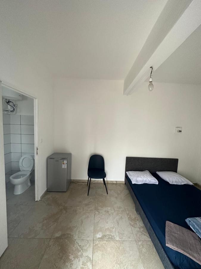 Kazhotel - Au Centre Ville De Saint-Denis Luaran gambar